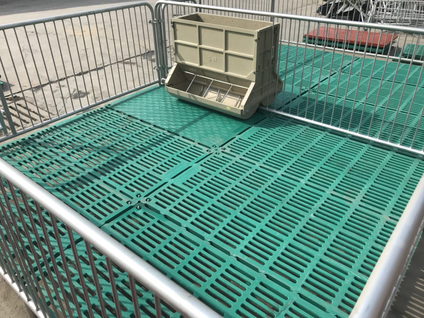 為什么復(fù)合漏糞板如此受歡迎？